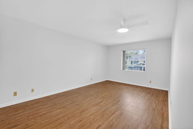 10136 S 42nd Avenue S, Boynton Beach, FL 33436