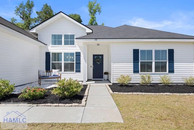 19 Legacy Lane, Hinesville, GA 31313