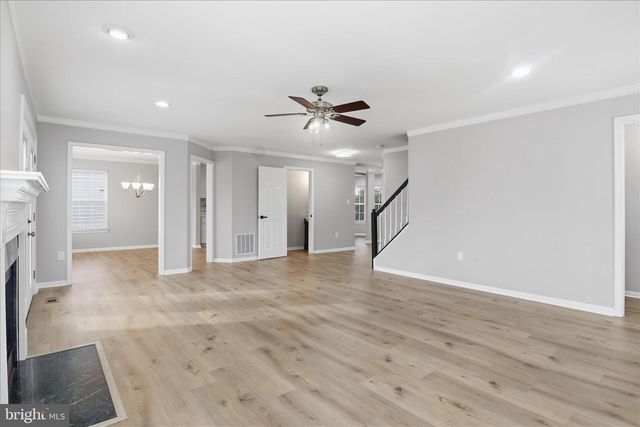 6607 CASTLE BAR CT, Alexandria, VA 22315