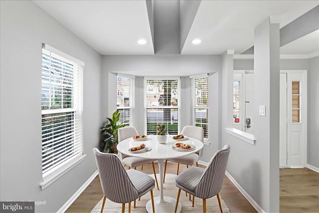 6607 CASTLE BAR CT, Alexandria, VA 22315