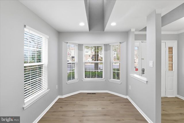 6607 CASTLE BAR CT, Alexandria, VA 22315