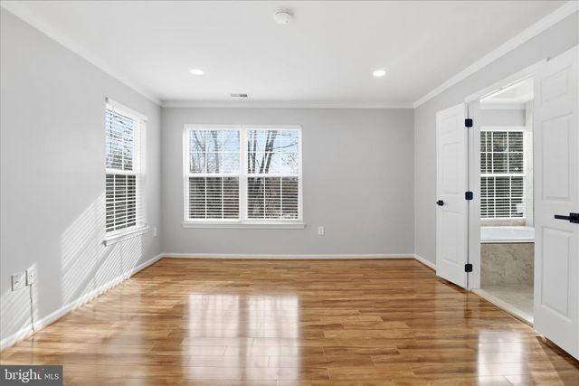 6607 CASTLE BAR CT, Alexandria, VA 22315