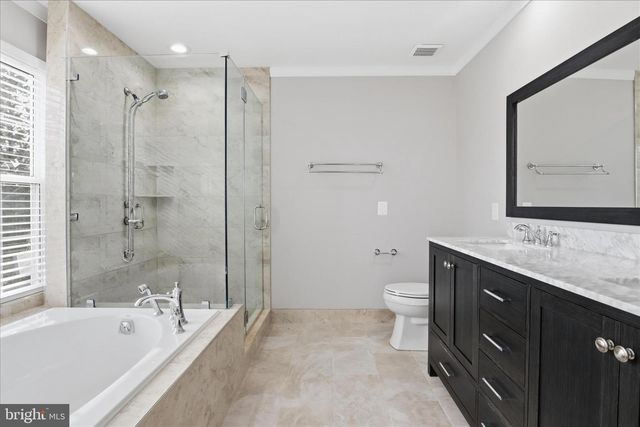 6607 CASTLE BAR CT, Alexandria, VA 22315