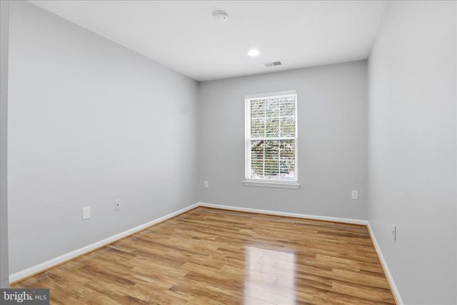 6607 CASTLE BAR CT, Alexandria, VA 22315