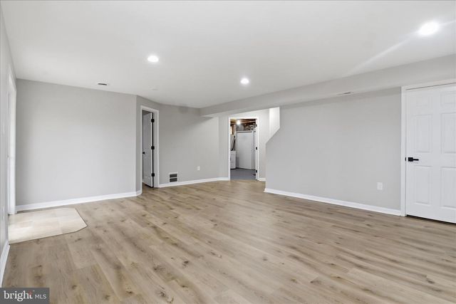 6607 CASTLE BAR CT, Alexandria, VA 22315