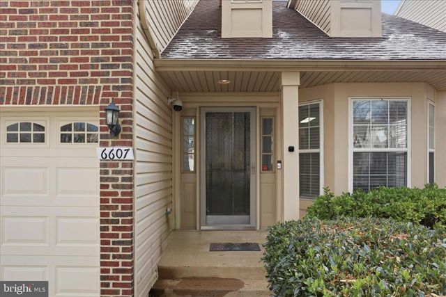 6607 CASTLE BAR CT, Alexandria, VA 22315