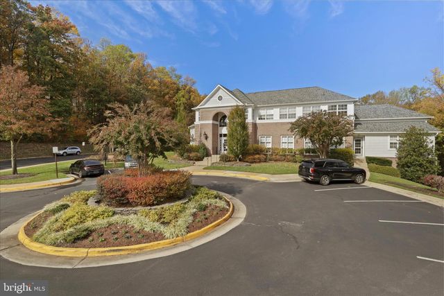 6607 CASTLE BAR CT, Alexandria, VA 22315