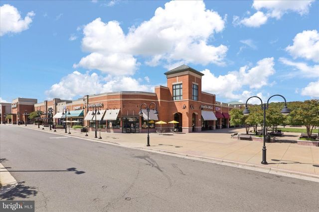 6607 CASTLE BAR CT, Alexandria, VA 22315