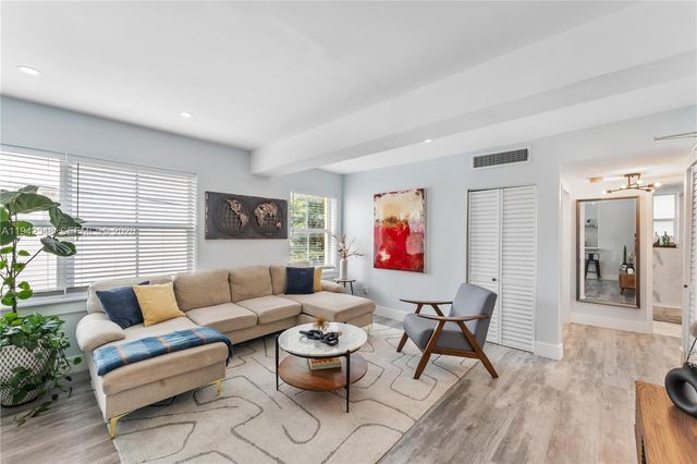 1308 SW Drexel Ave 209, Miami Beach, FL 33139