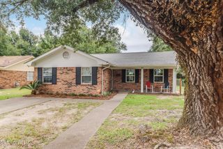 492 Weaver Avenue, Gulfport, MS 39507