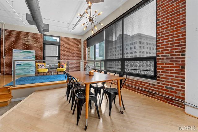 1010 Saint Charles Street 1102, St Louis, MO 63101