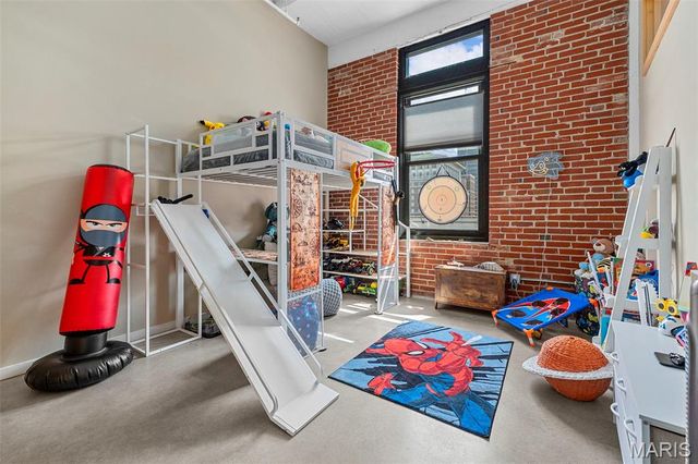 1010 Saint Charles Street 1102, St Louis, MO 63101