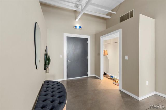 1010 Saint Charles Street 1102, St Louis, MO 63101