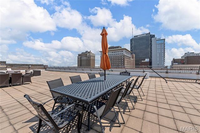 1010 Saint Charles Street 1102, St Louis, MO 63101