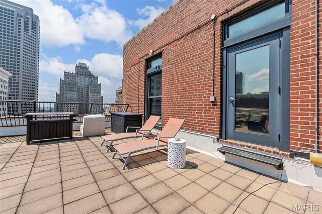 1010 Saint Charles Street 1102, St Louis, MO 63101