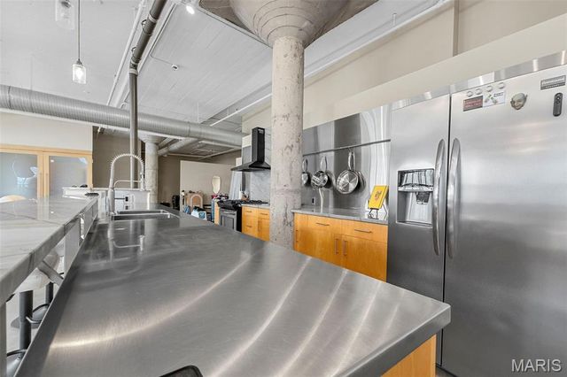 1010 Saint Charles Street 1102, St Louis, MO 63101