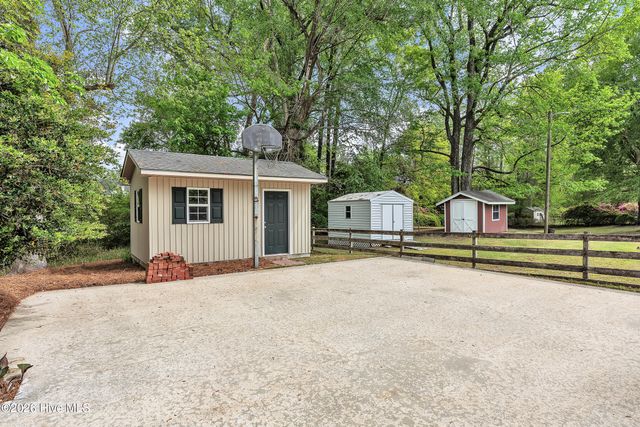 700 Clyde Drive, Jacksonville, NC 28540