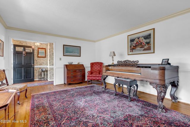 700 Clyde Drive, Jacksonville, NC 28540