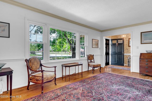 700 Clyde Drive, Jacksonville, NC 28540