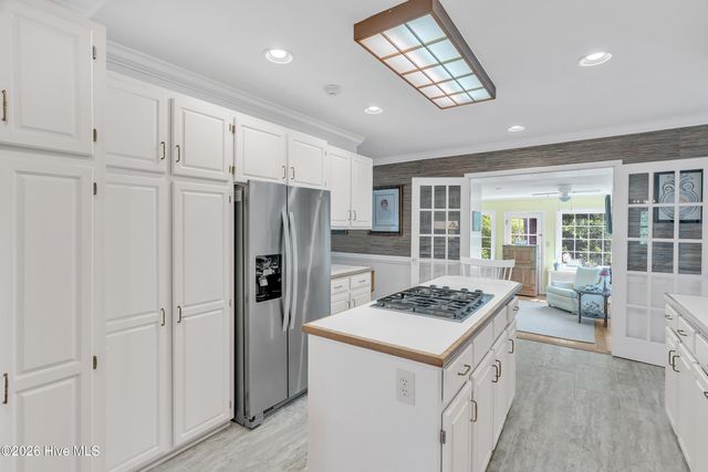 700 Clyde Drive, Jacksonville, NC 28540