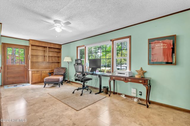 700 Clyde Drive, Jacksonville, NC 28540