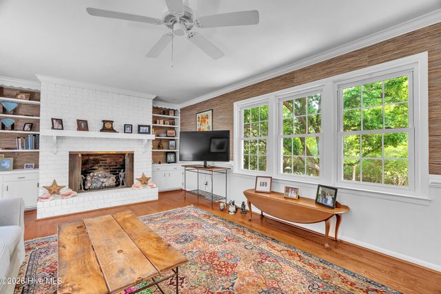 700 Clyde Drive, Jacksonville, NC 28540