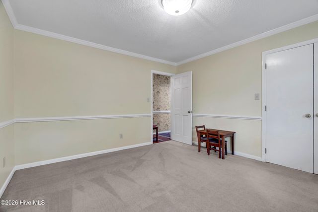 700 Clyde Drive, Jacksonville, NC 28540