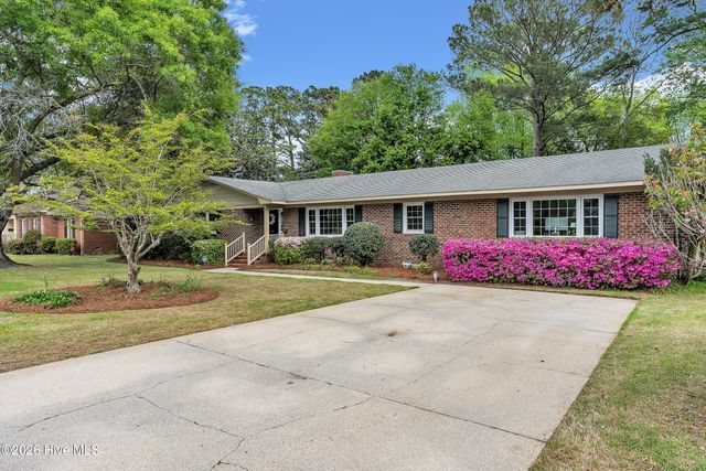700 Clyde Drive, Jacksonville, NC 28540