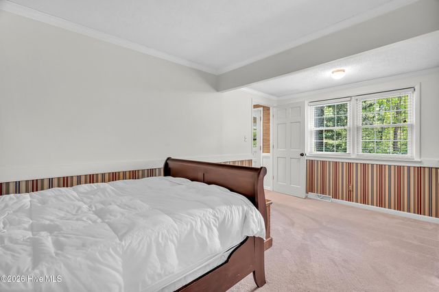 700 Clyde Drive, Jacksonville, NC 28540