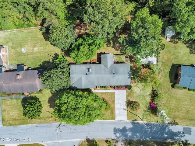 700 Clyde Drive, Jacksonville, NC 28540