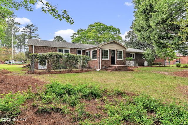 700 Clyde Drive, Jacksonville, NC 28540