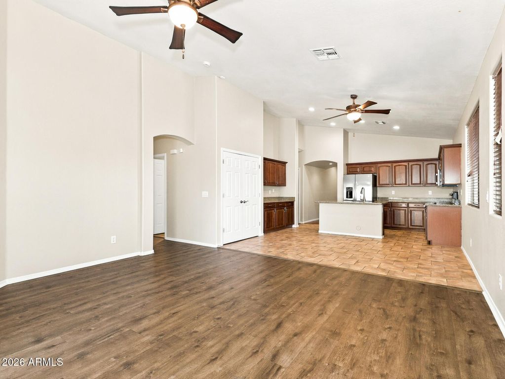 24880 W DOVE Trail, Buckeye, AZ 85326 — photo 2
