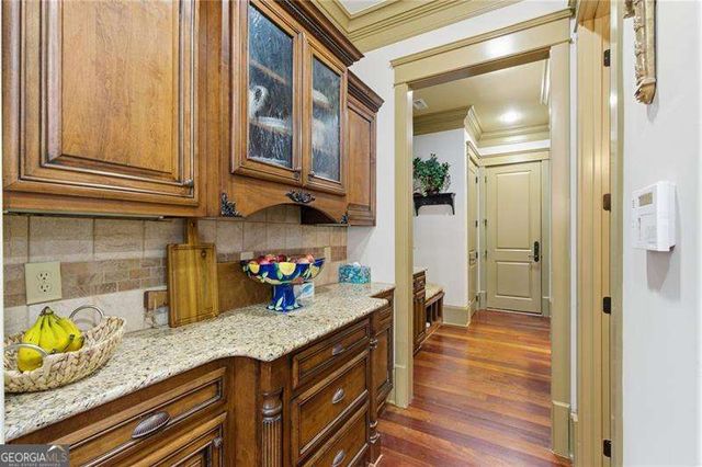 6427 Point Twenty Two, Gainesville, GA 30506