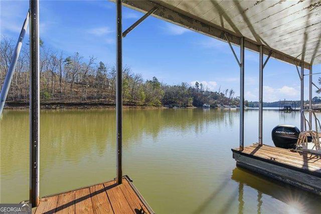 6427 Point Twenty Two, Gainesville, GA 30506