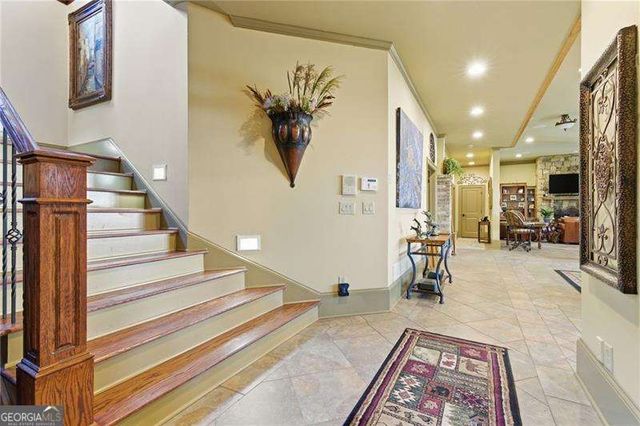 6427 Point Twenty Two, Gainesville, GA 30506
