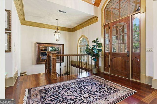 6427 Point Twenty Two, Gainesville, GA 30506