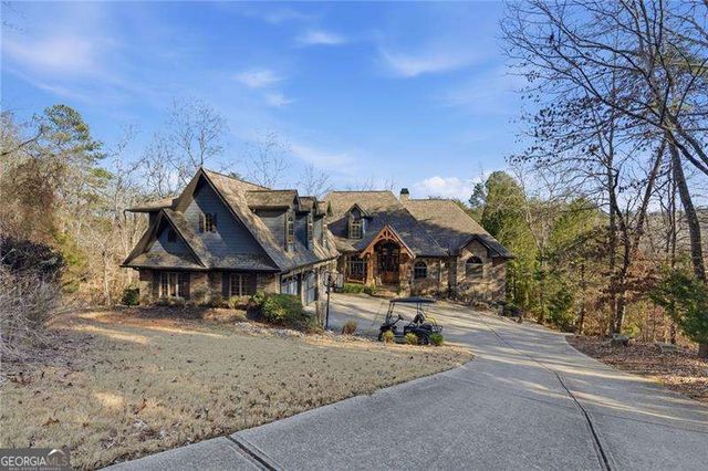6427 Point Twenty Two, Gainesville, GA 30506