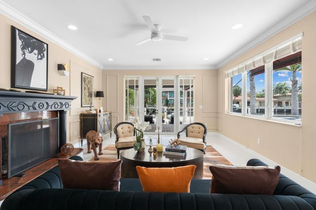 2890 NE 27th St, Fort Lauderdale, FL 33306