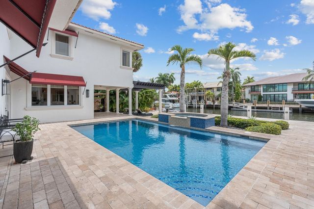 2890 NE 27th St, Fort Lauderdale, FL 33306