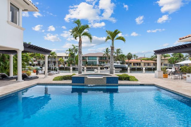 2890 NE 27th St, Fort Lauderdale, FL 33306