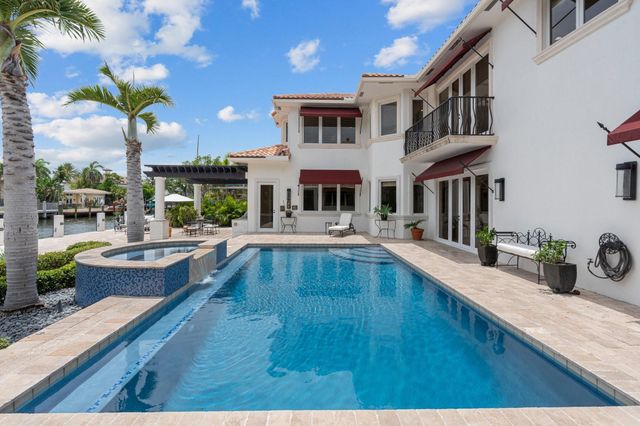 2890 NE 27th St, Fort Lauderdale, FL 33306