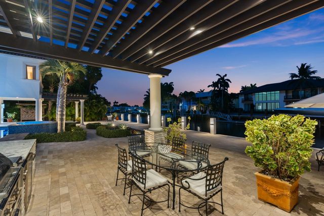 2890 NE 27th St, Fort Lauderdale, FL 33306