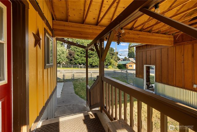 301 W 4th Street, Cle Elum, WA 98922