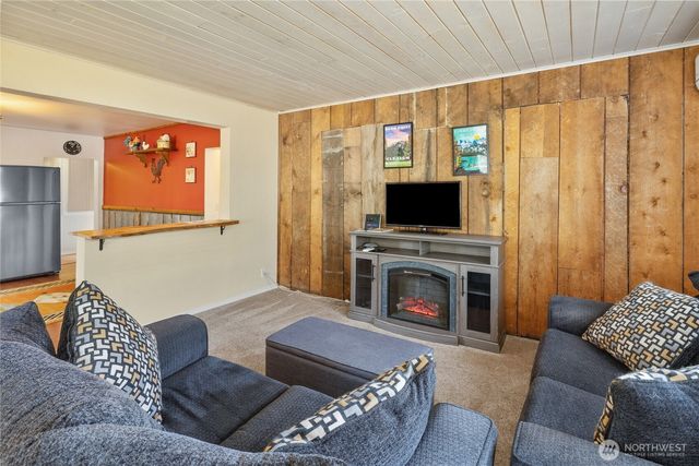 301 W 4th Street, Cle Elum, WA 98922