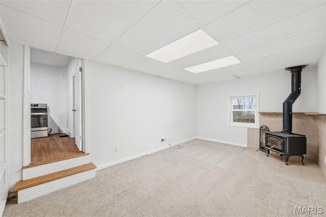 808 S 6th Street, St Charles, MO 63301