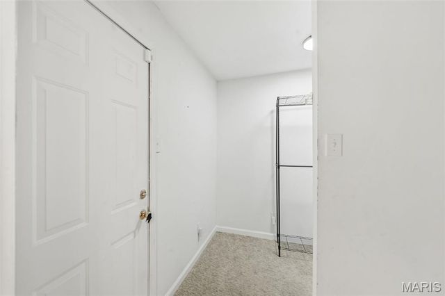 808 S 6th Street, St Charles, MO 63301