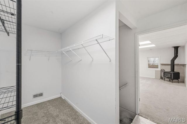 808 S 6th Street, St Charles, MO 63301