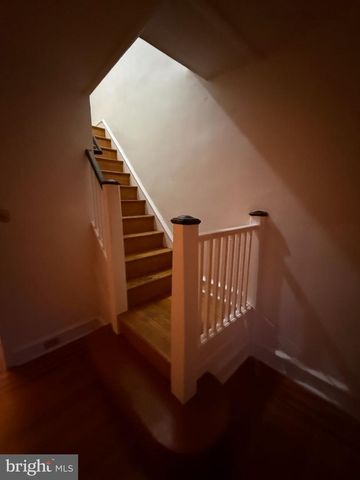 529 ALCOTT ST, Philadelphia, PA 19120