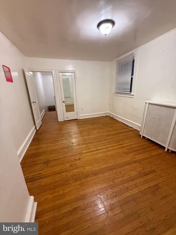 529 ALCOTT ST, Philadelphia, PA 19120