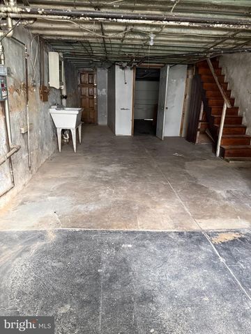 529 ALCOTT ST, Philadelphia, PA 19120